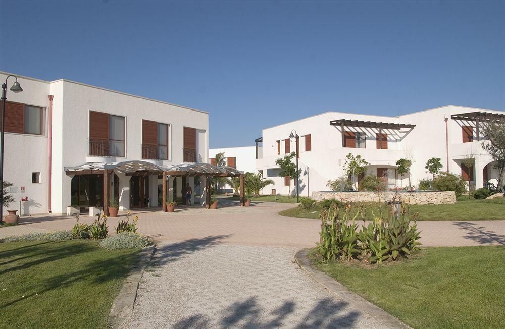 Blu Salento Village Sant Isidoro  Luaran gambar